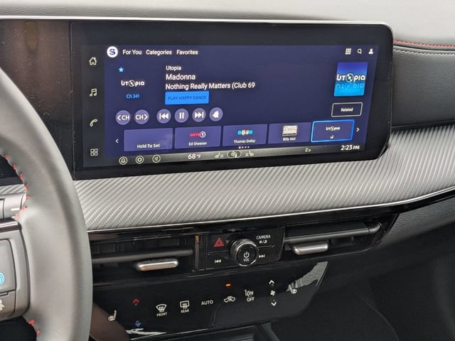 New 2026 Nissan Kicks SR w/ Cold Weather Package FWD image 18