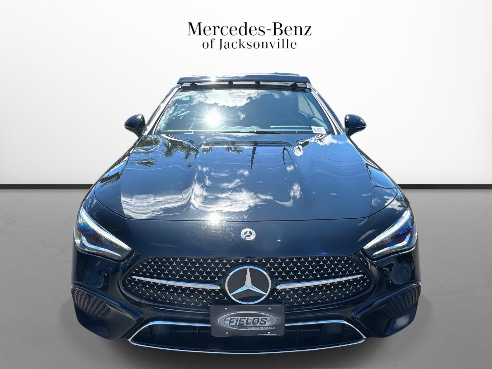 Used 2025 Mercedes-Benz CLE 300 4MATIC Cabriolet image 8