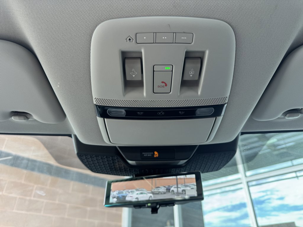 Used 2024 Nissan Ariya FWD image 28