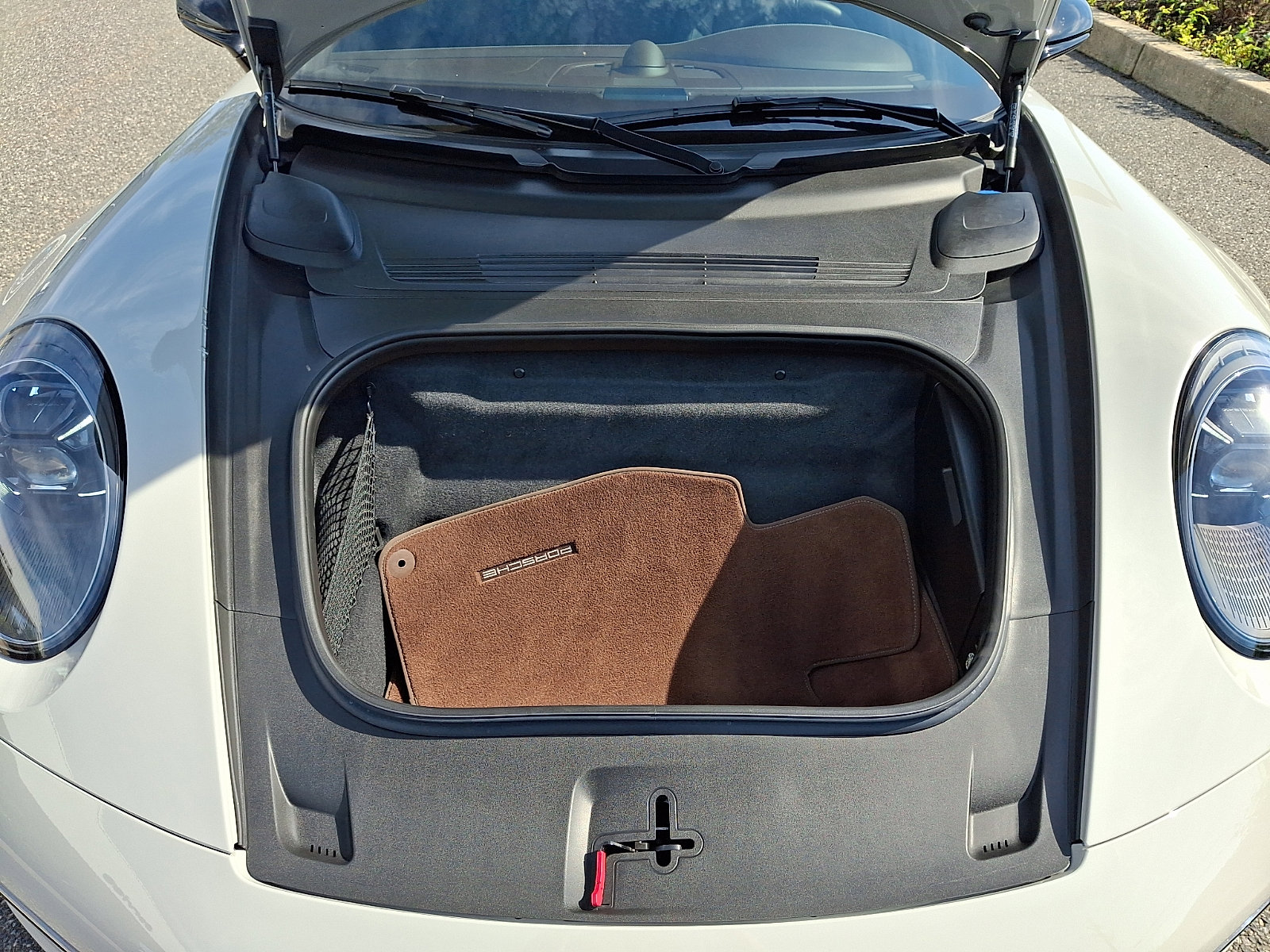 Certified 2023 Porsche 911 Carrera 4 GTS AWD/4WD image 38