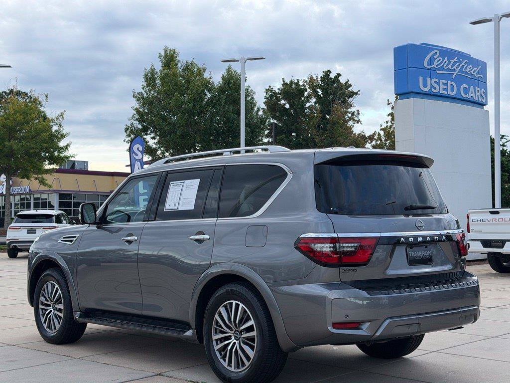 Used 2024 Nissan Armada SL w/ Captain's Chairs Package AWD/4WD image 7