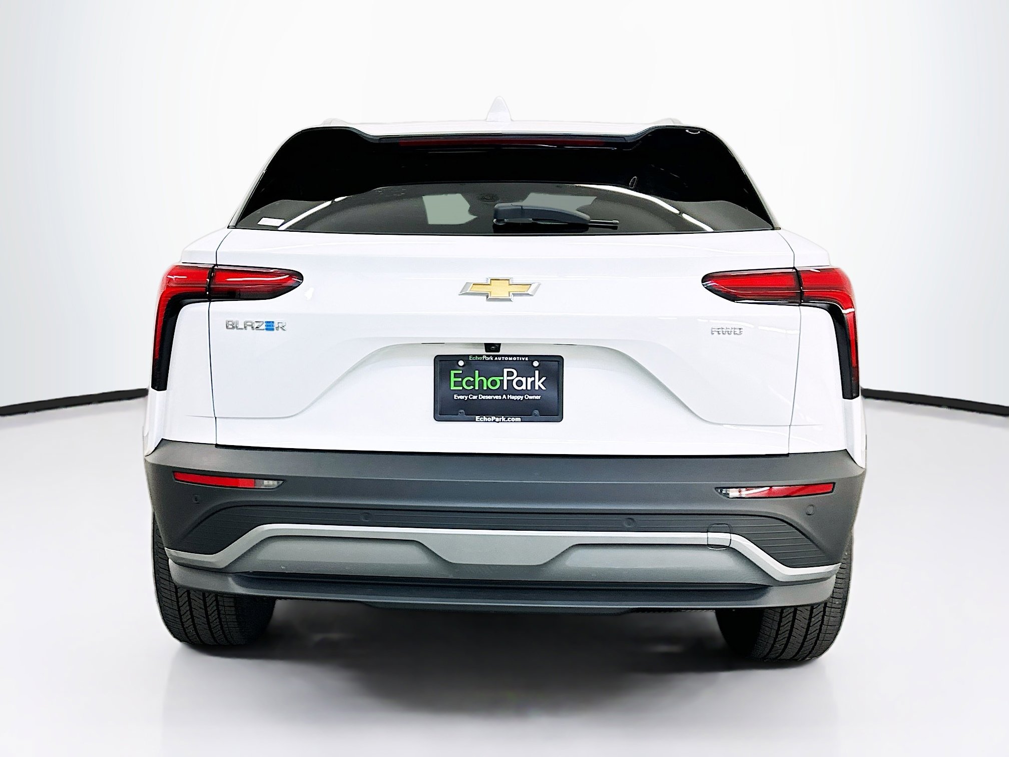 Used 2024 Chevrolet Blazer EV LT AWD/4WD image 7