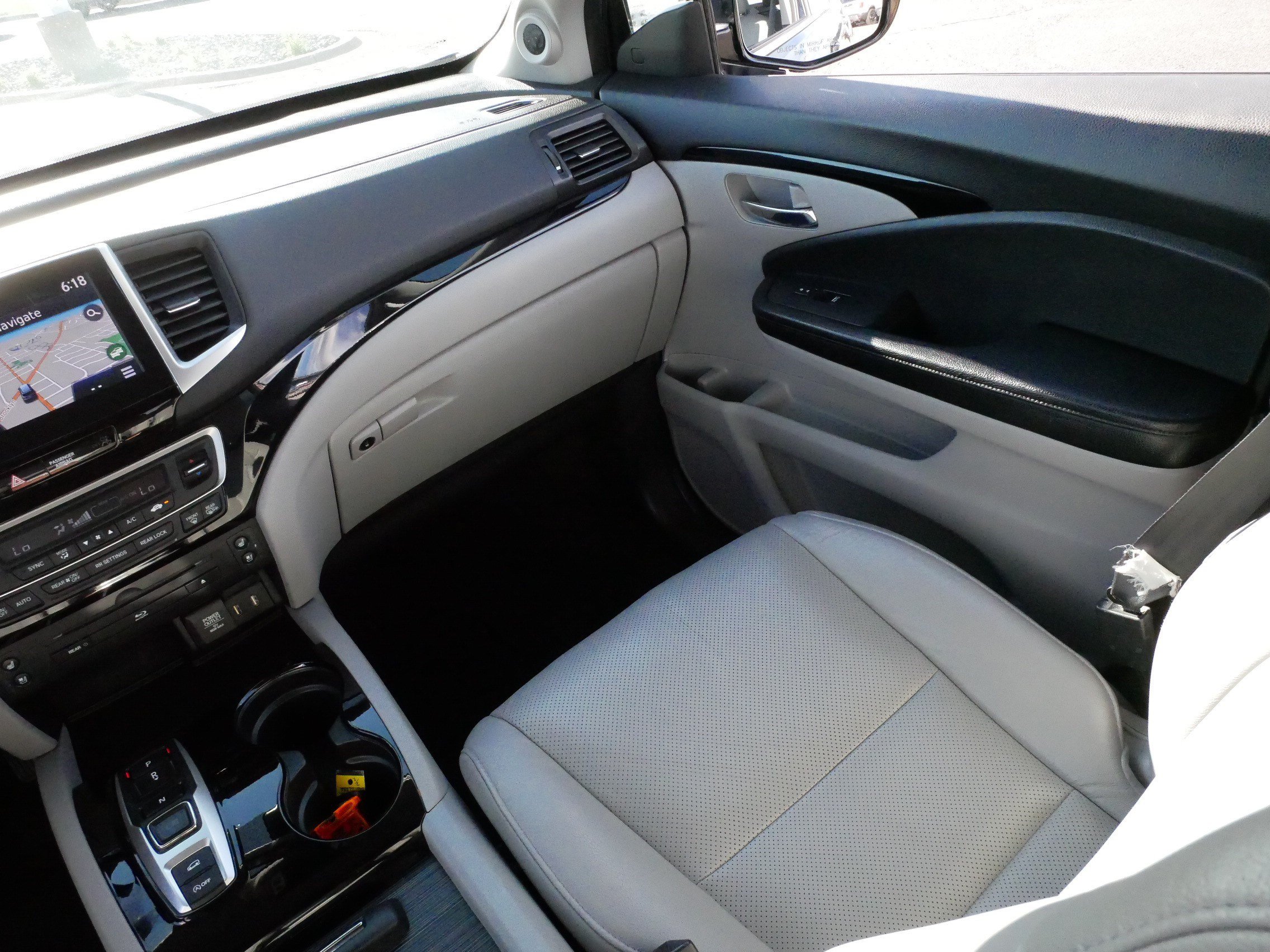 Used 2016 Honda Pilot Elite image 11