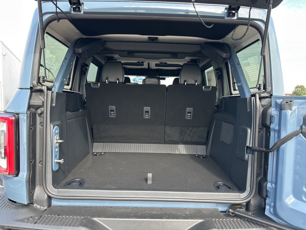 New 2025 Ford Bronco Badlands image 15