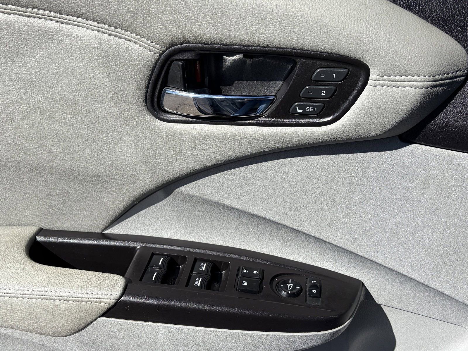 Used 2016 Acura RDX FWD image 23