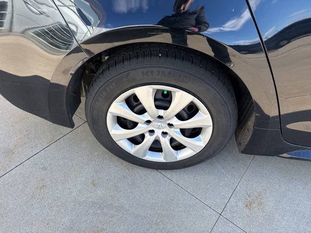 Used 2023 Toyota Corolla LE image 9