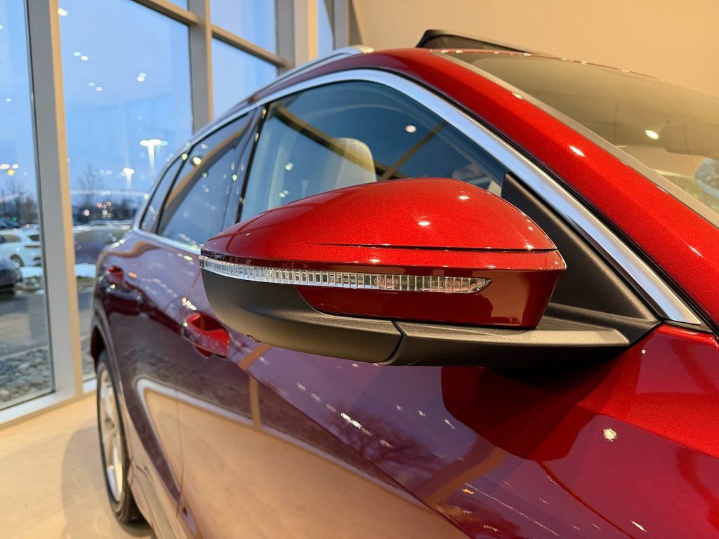 New 2025 Audi Q5 Prestige AWD/4WD image 9