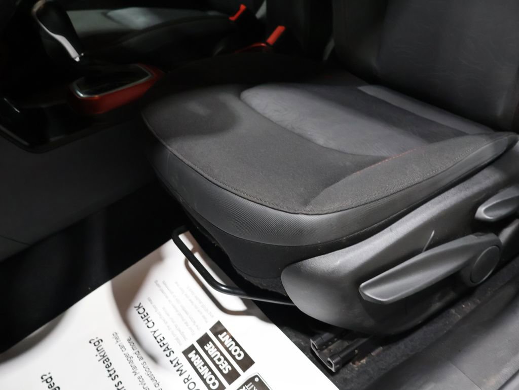 Used 2020 Jeep Renegade Trailhawk w/ Cold Weather Group image 11