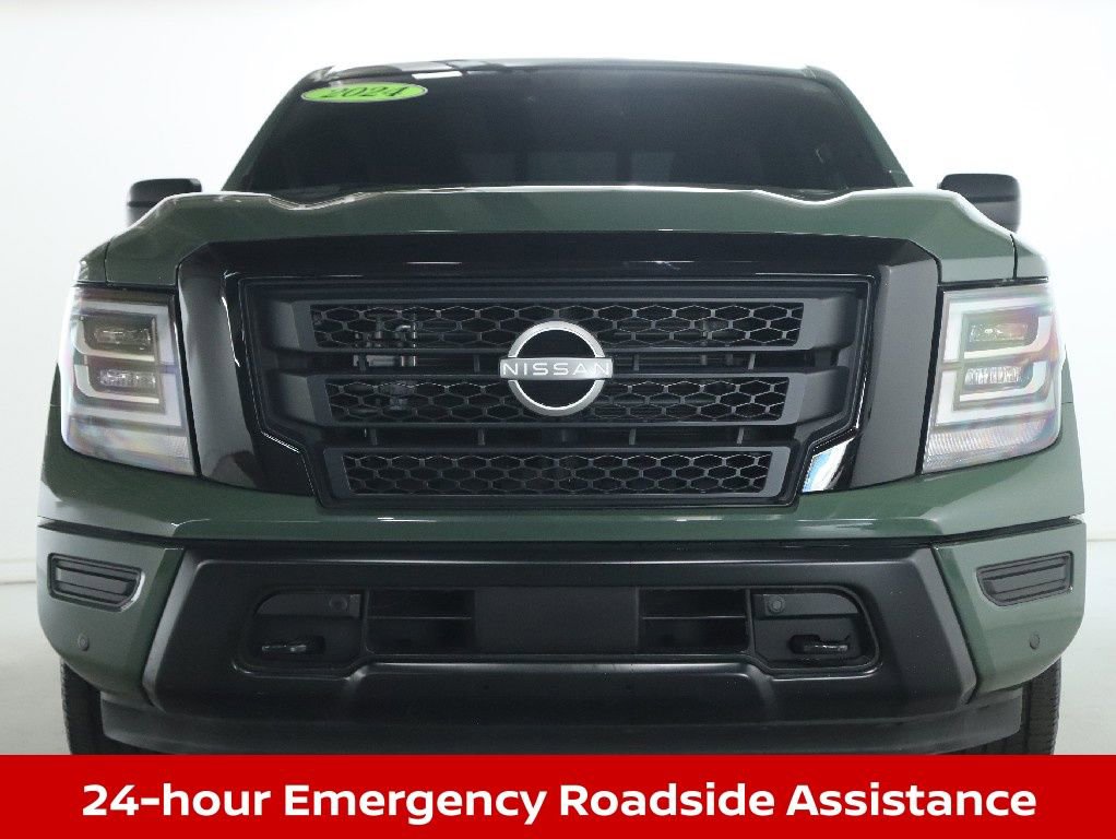Certified 2024 Nissan Titan SV w/ SV Bronze Edition Package image 10