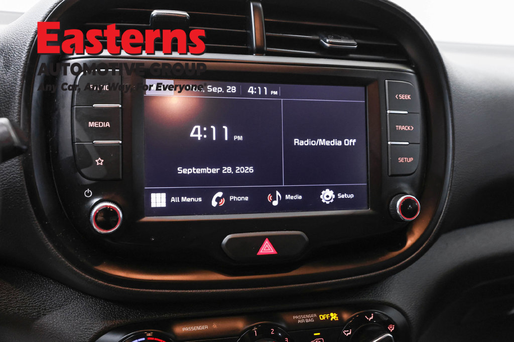 Used 2022 Kia Soul LX FWD image 20