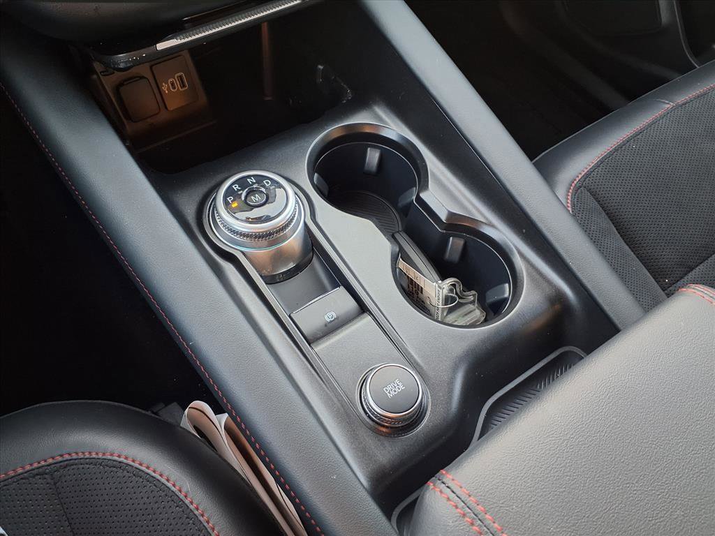 Used 2025 Ford Explorer ST image 12