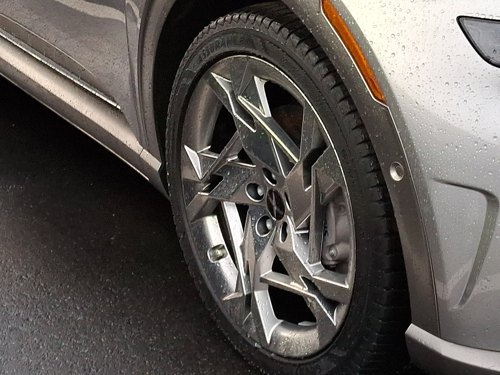 Used 2023 Genesis GV60 Performance AWD/4WD image 10