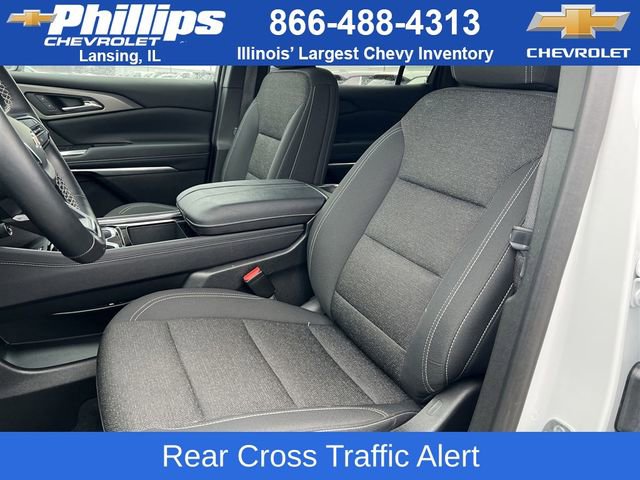 Certified 2025 Chevrolet Traverse LT image 16