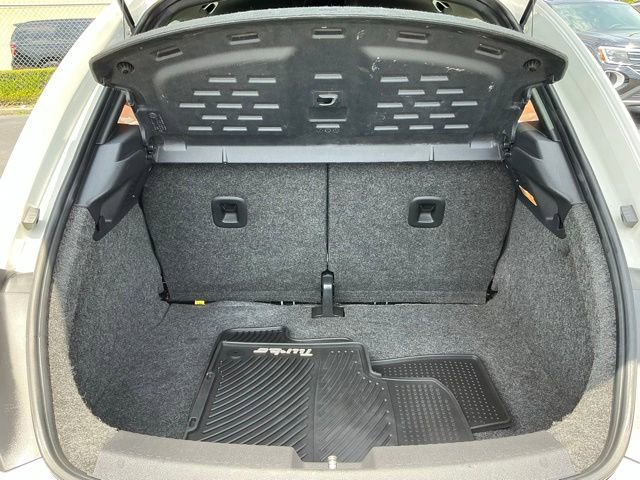 Used 2012 Volkswagen Beetle Turbo FWD image 16