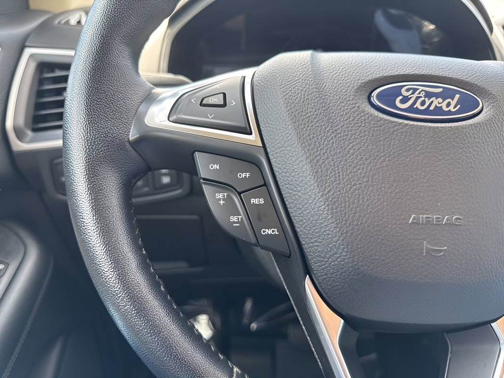 Used 2022 Ford Edge SEL w/ Convenience Package image 14