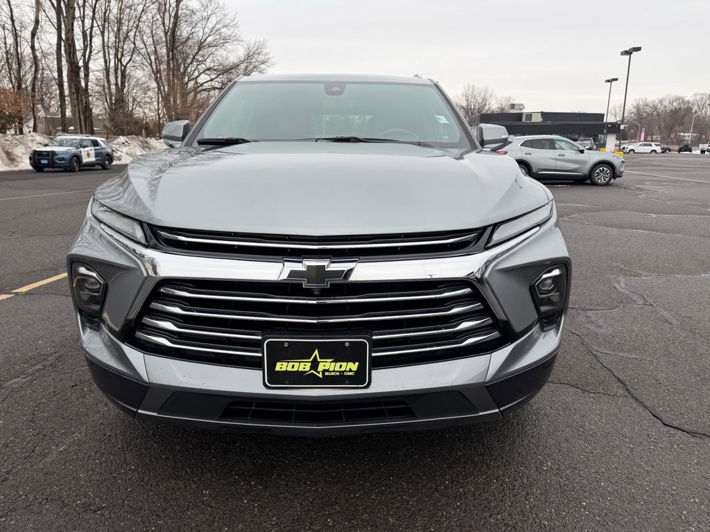 Used 2023 Chevrolet Blazer Premier w/ Driver Confidence II Package image 8