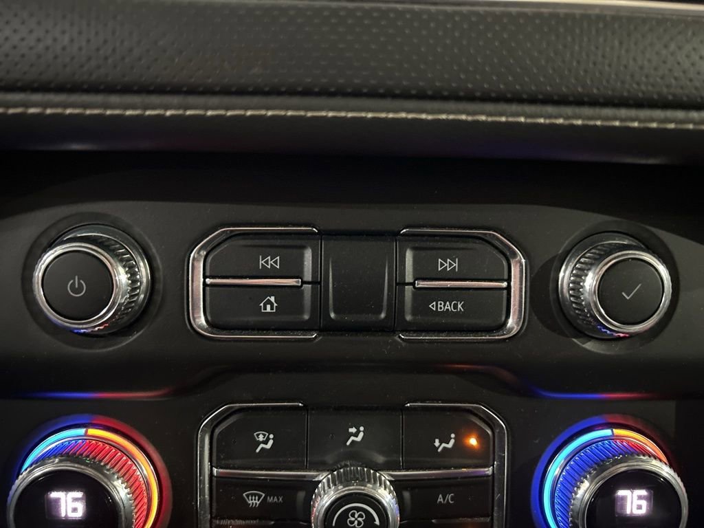 Used 2021 GMC Yukon XL SLT image 33