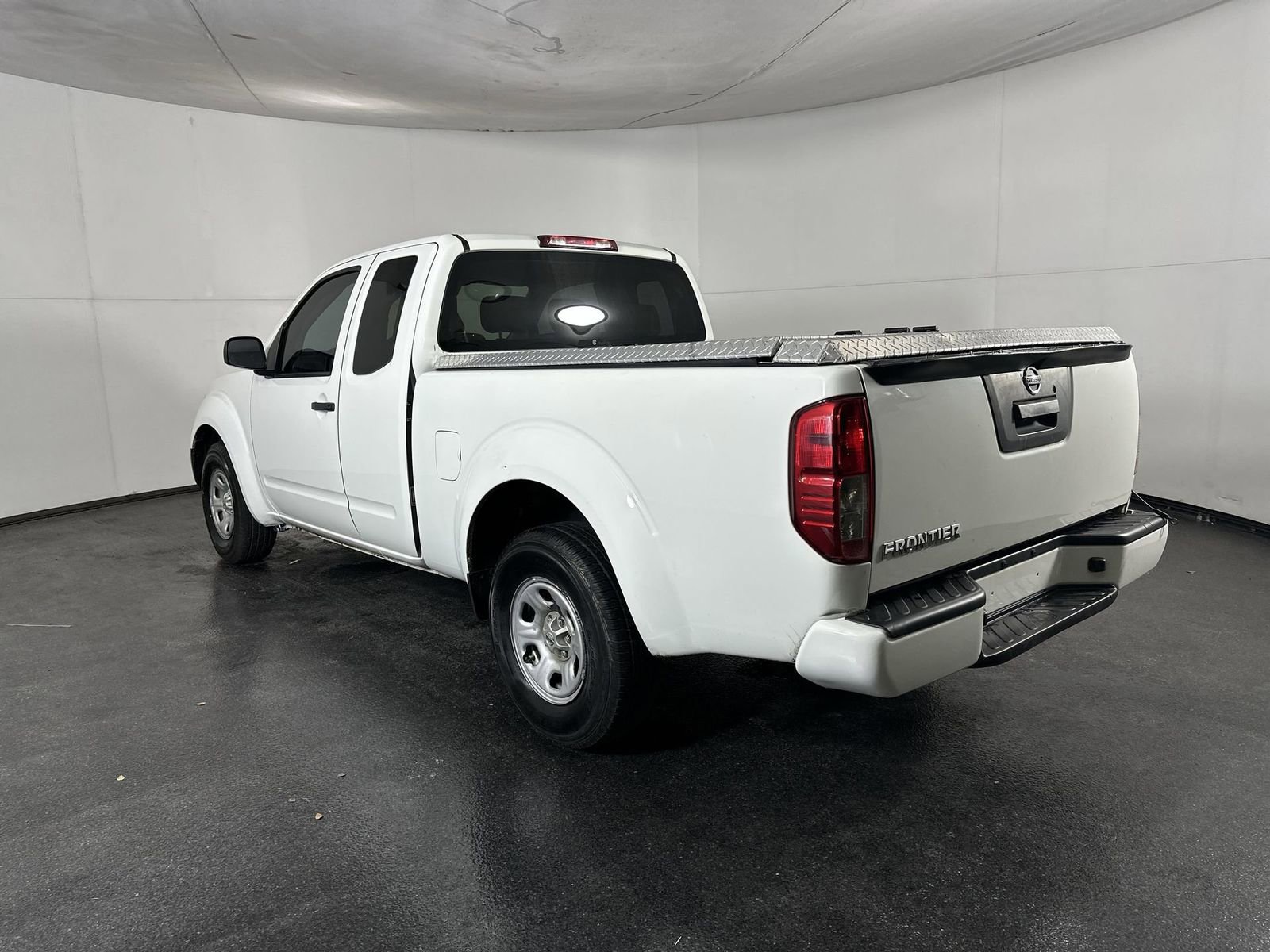 Used 2019 Nissan Frontier S image 9