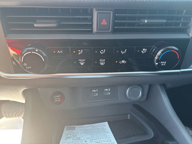 New 2026 Nissan Rogue S image 17