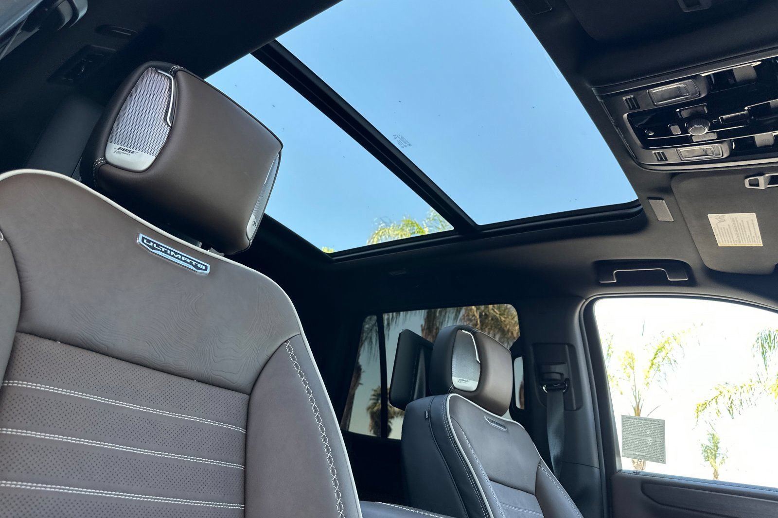 Certified 2026 GMC Yukon Denali Ultimate AWD/4WD image 19