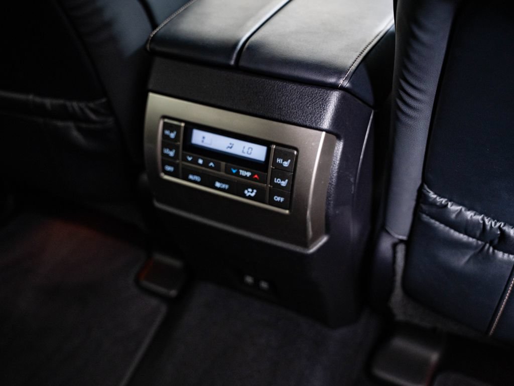 Used 2021 Lexus GX 460 Premium w/ Premium Package AWD/4WD image 34