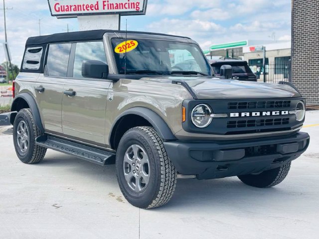Used 2025 Ford Bronco Big Bend AWD/4WD image 6