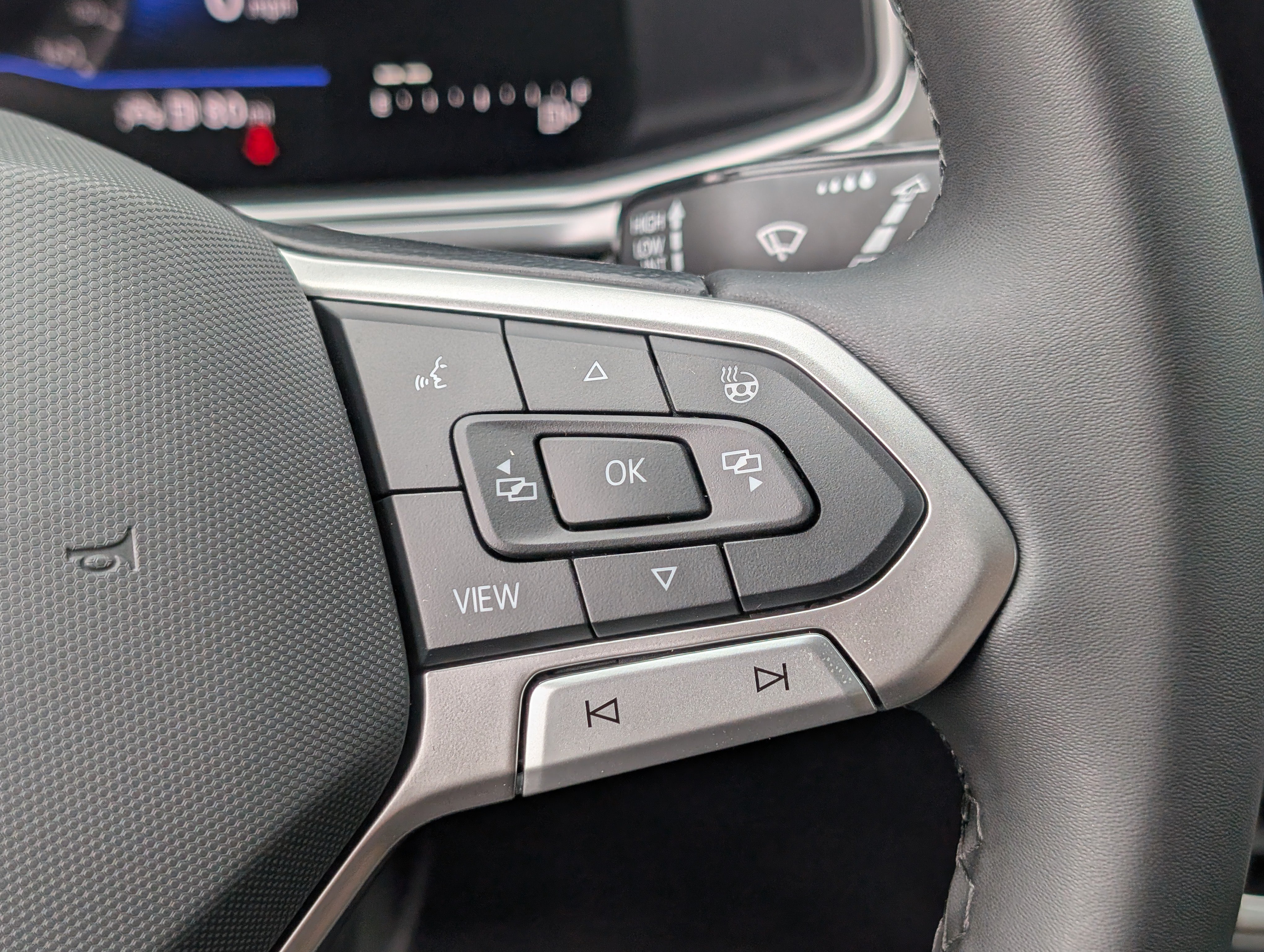 New 2027 Volkswagen Taos Sport AWD/4WD image 19