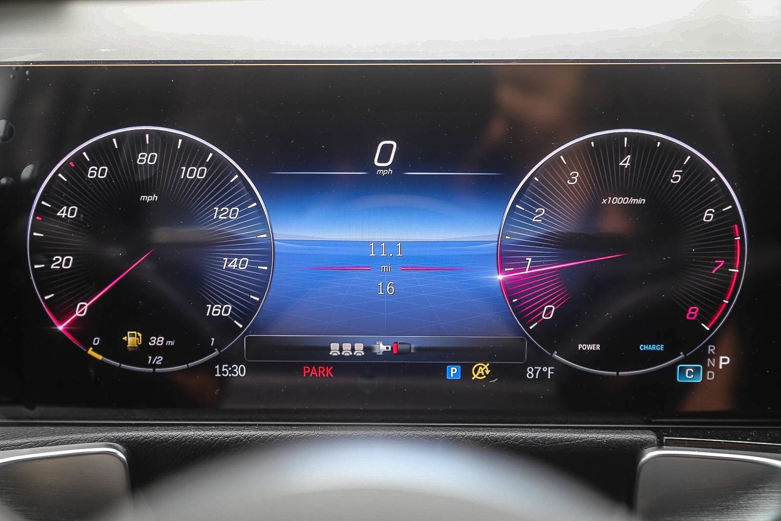 New 2026 Mercedes-Benz GLB 250 4MATIC image 22