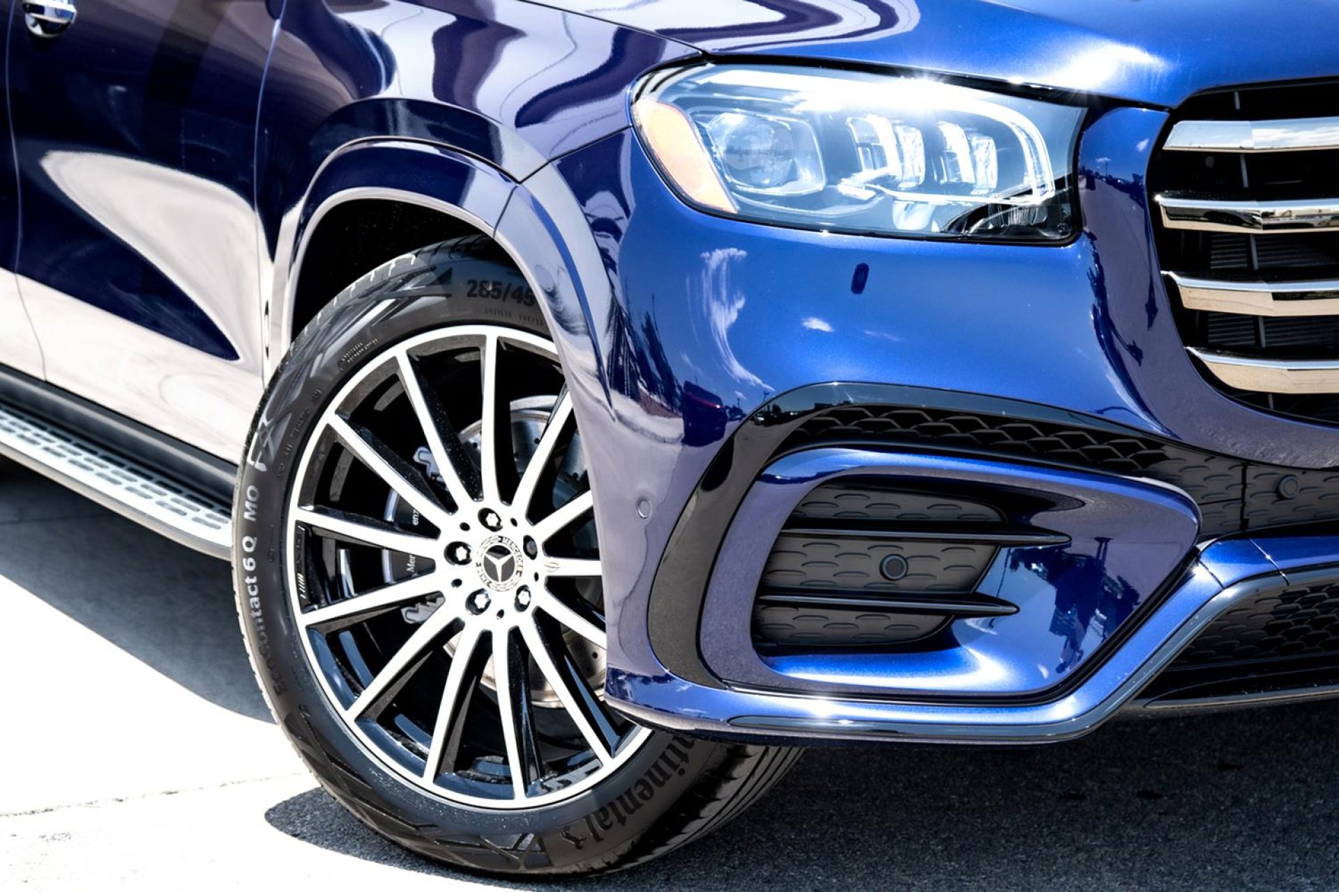New 2025 Mercedes-Benz GLS 580 4MATIC image 3
