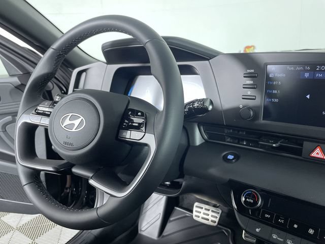 New 2026 Hyundai Elantra SEL Sport Premium FWD image 28