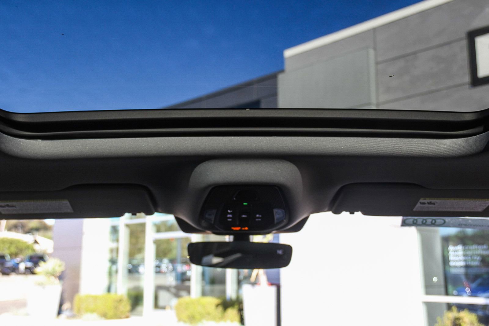 Certified 2025 Audi Q6 e-tron Premium w/ Convenience Package image 18