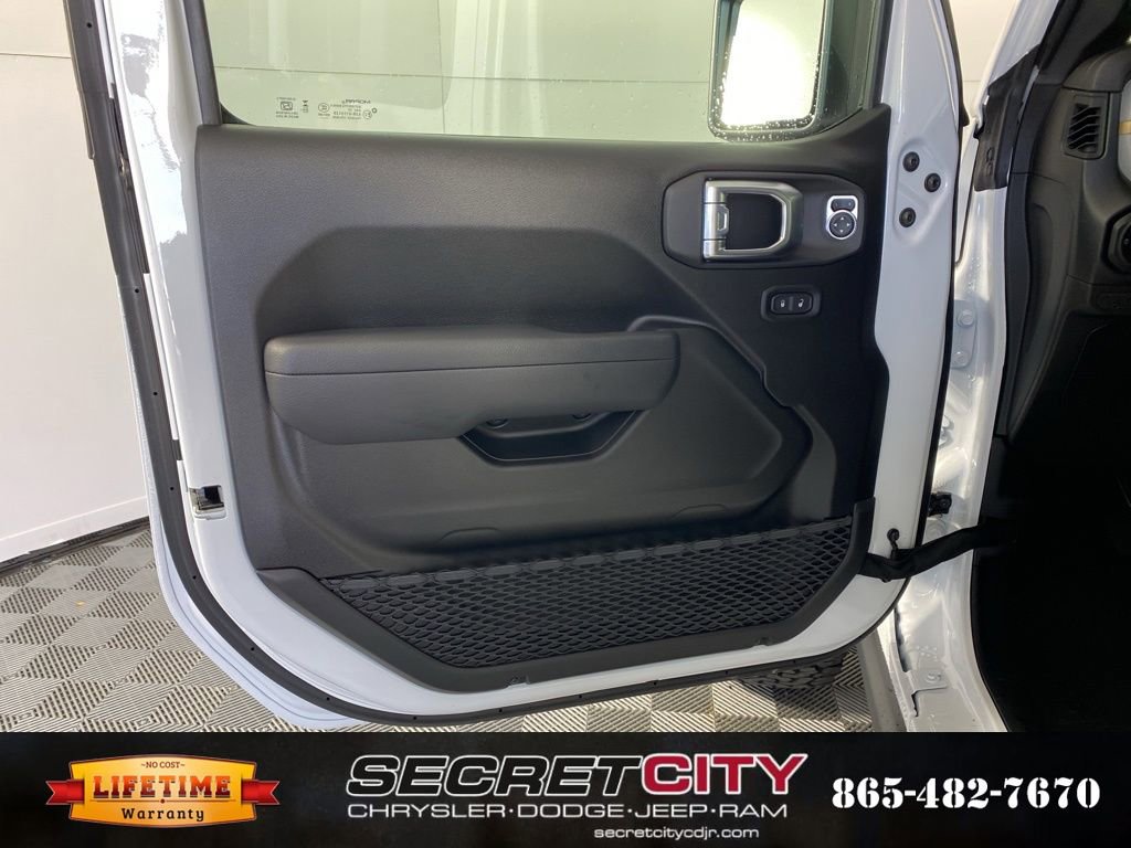 New 2026 Jeep Wrangler Unlimited Sport image 12