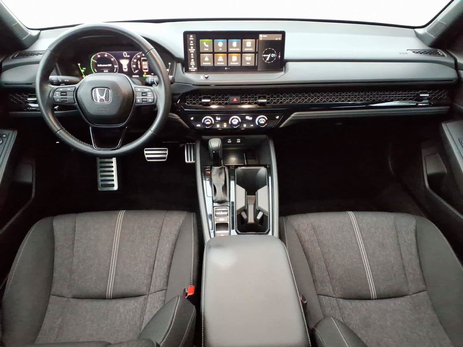 Used 2025 Honda Accord Sport image 9