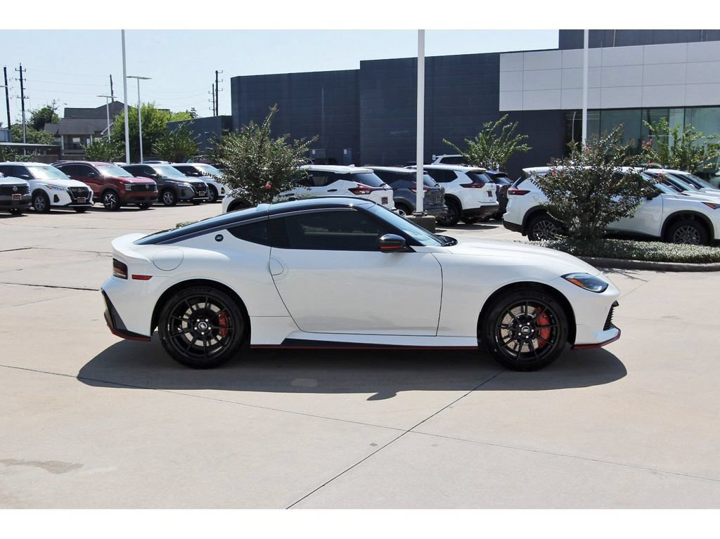 New 2027 Nissan Z NISMO RWD image 7