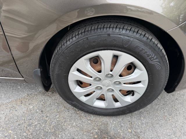 Used 2011 Kia Forte EX FWD image 14