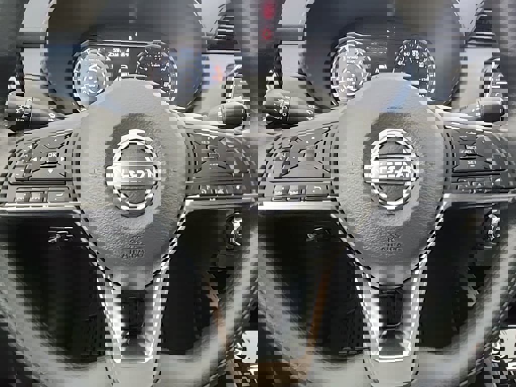 New 2025 Nissan Versa SV w/ Trunk Package image 23