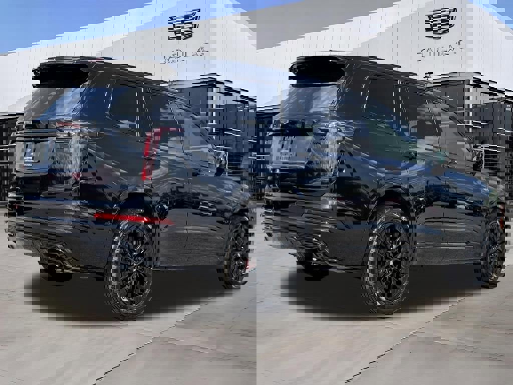 Certified 2024 Cadillac XT6 Sport w/ LPO, ONYX Package image 7