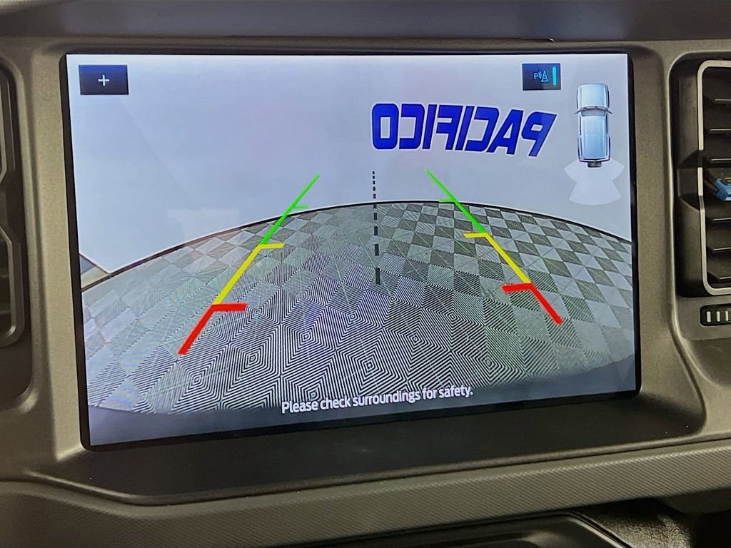 Certified 2024 Ford Bronco Black Diamond image 21