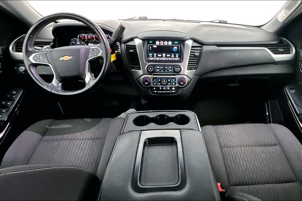 Used 2018 Chevrolet Suburban LS image 21