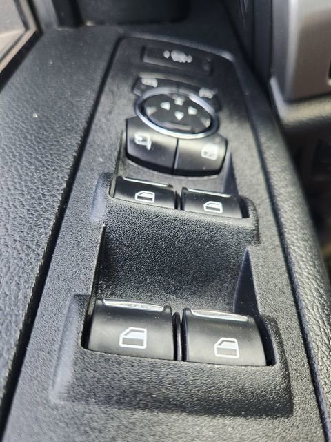 Used 2017 Ford F250 Platinum w/ Platinum Ultimate Package image 35