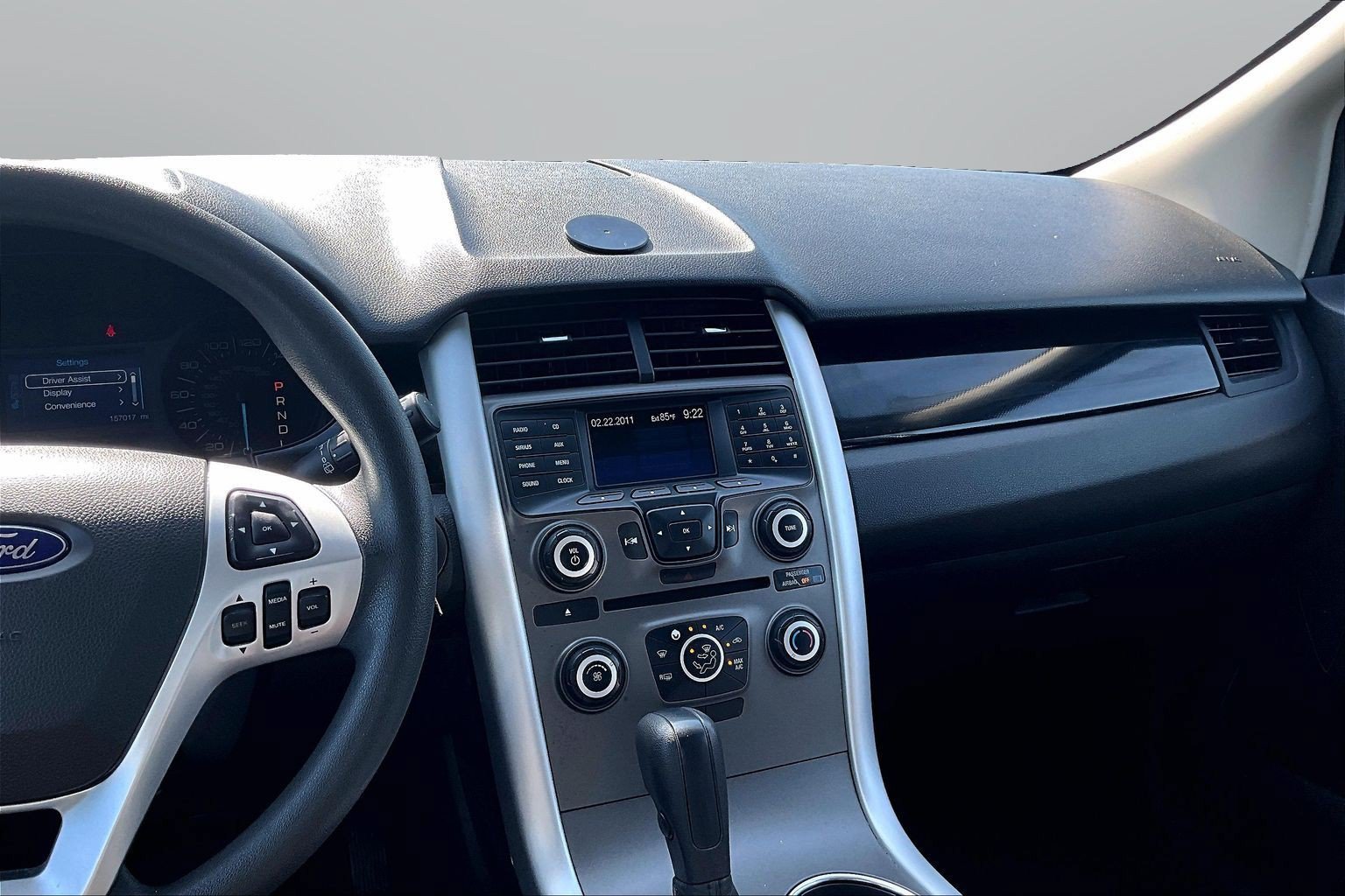 Used 2011 Ford Edge SE FWD image 6