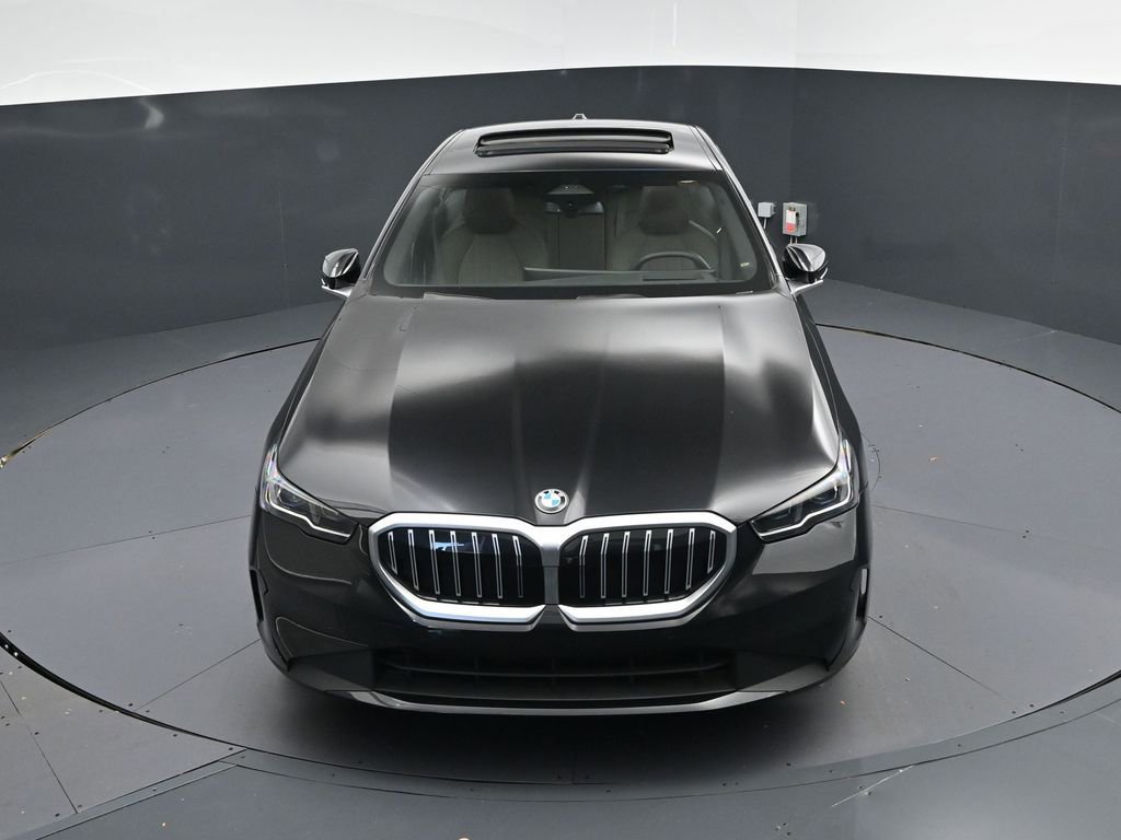 Certified 2025 BMW 530i xDrive image 37