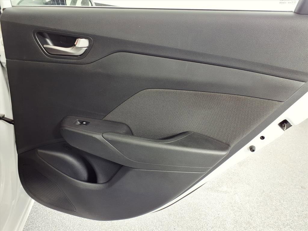 Used 2020 Hyundai Accent SE image 7