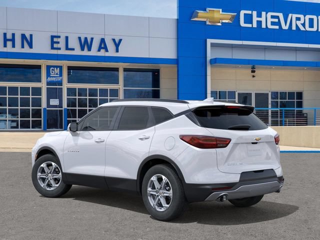 New 2026 Chevrolet Blazer LT w/ Sound & Technology Package AWD/4WD image 4
