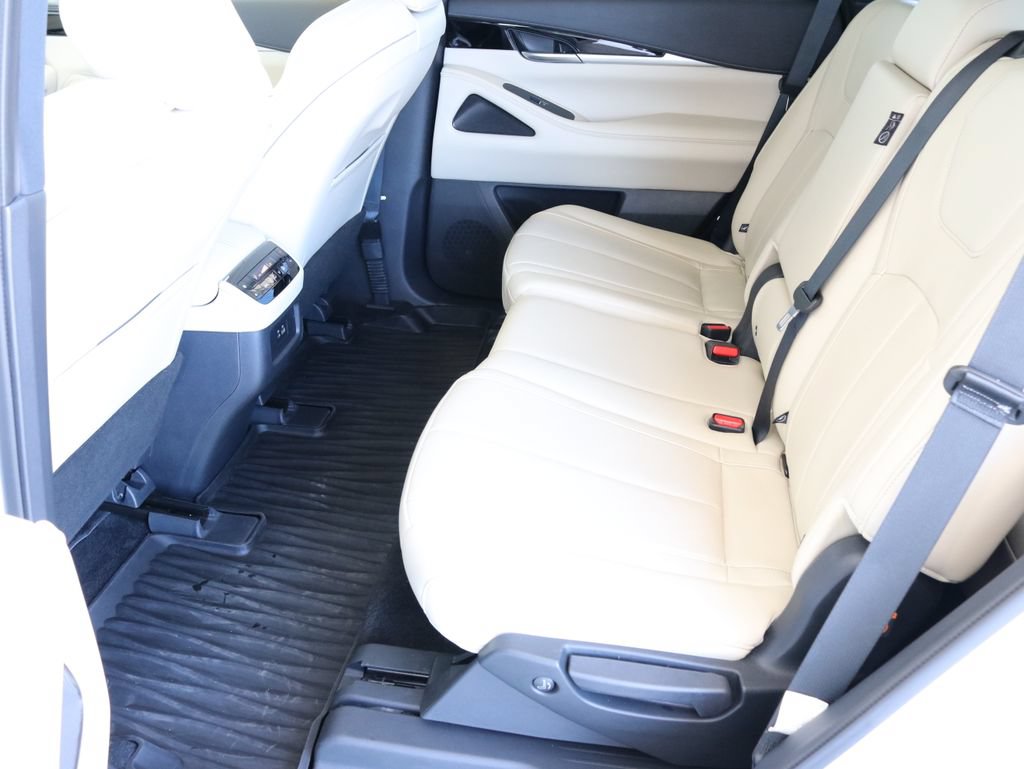 Certified 2025 INFINITI QX60 Pure w/ Cargo Package AWD/4WD image 31