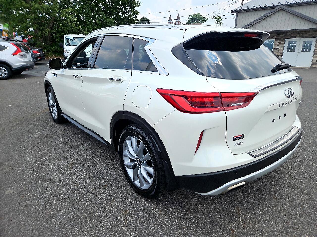 Used 2021 INFINITI QX50 Essential w/ Convenience Package image 5