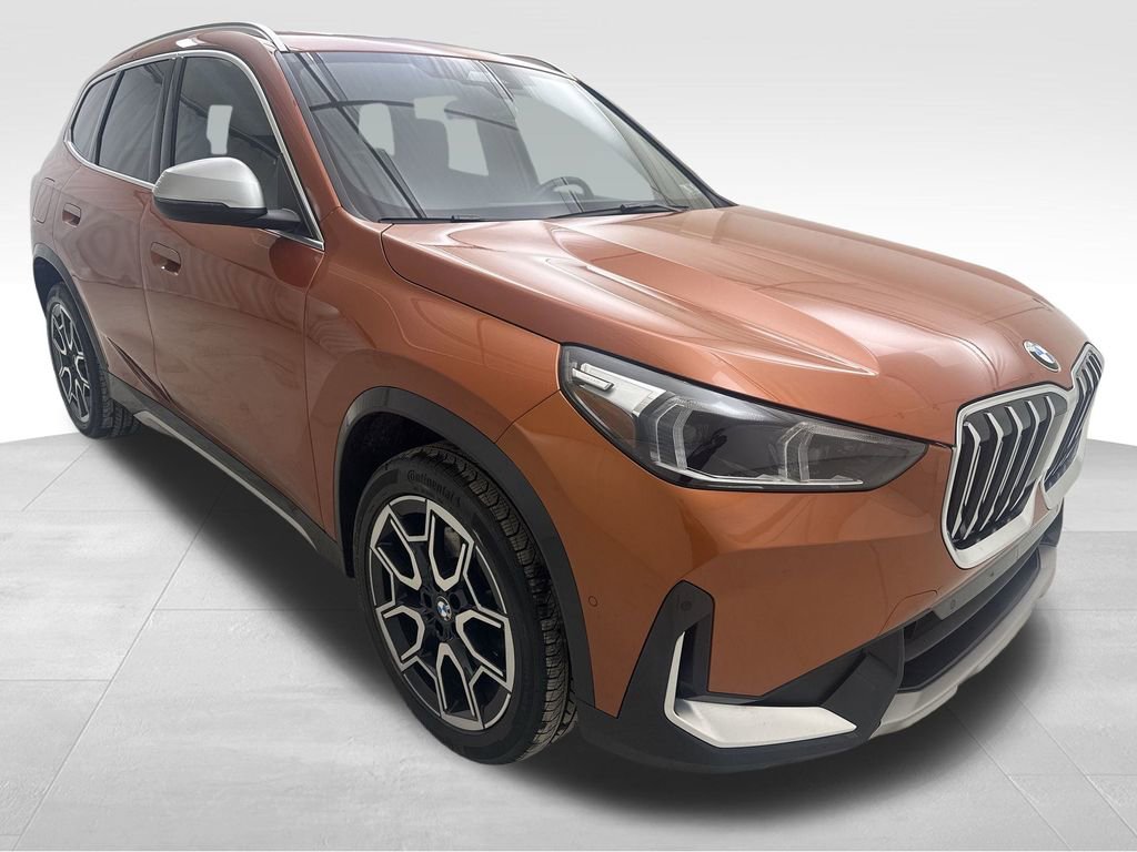 Certified 2023 BMW X1 xDrive28i w/ Convenience Package image 2