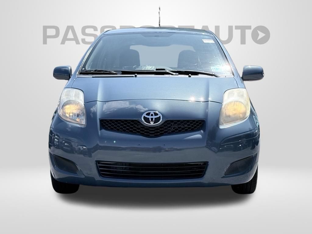 Used 2009 Toyota Yaris 2-Door Hatchback FWD image 2
