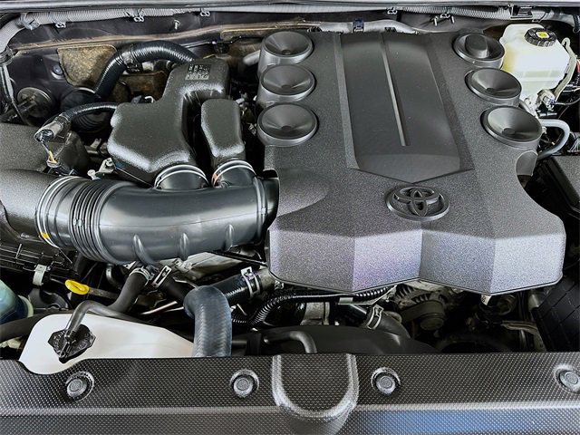 Used 2020 Toyota 4Runner SR5 Premium image 32