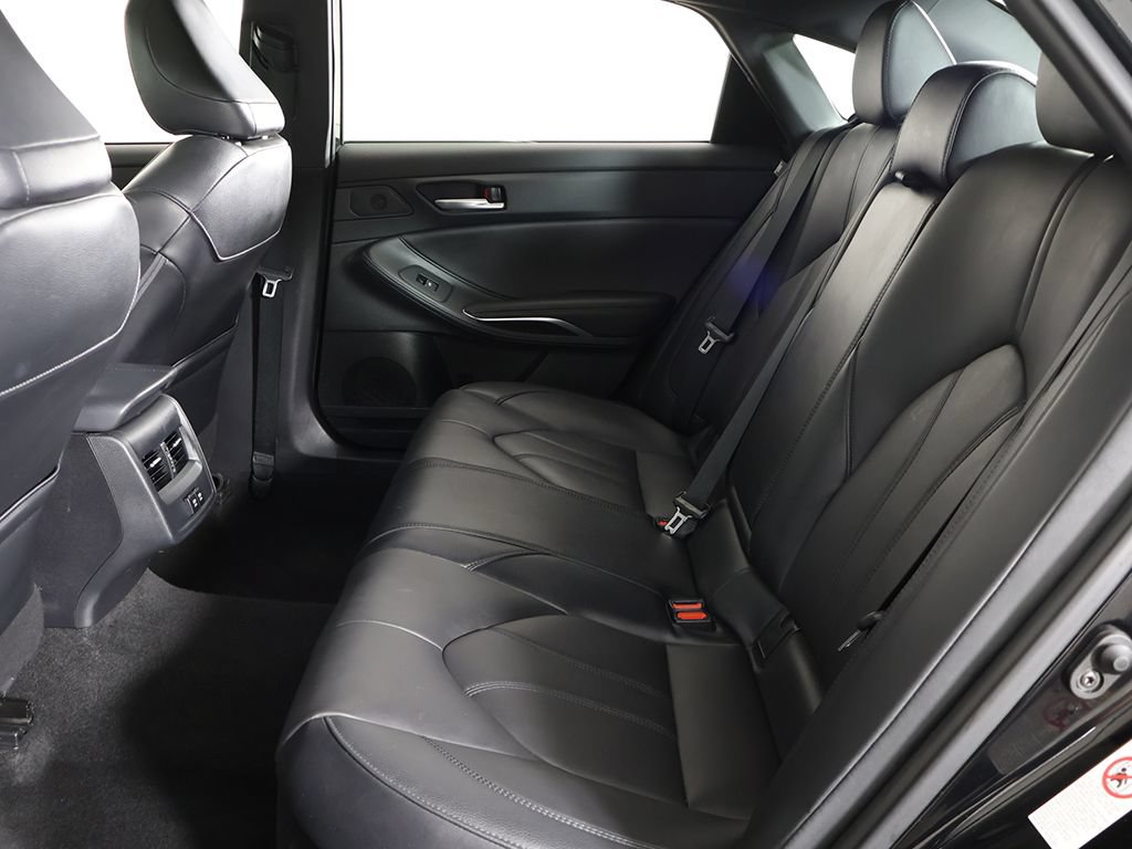 Used 2019 Toyota Avalon XLE w/ Moonroof Package FWD image 35